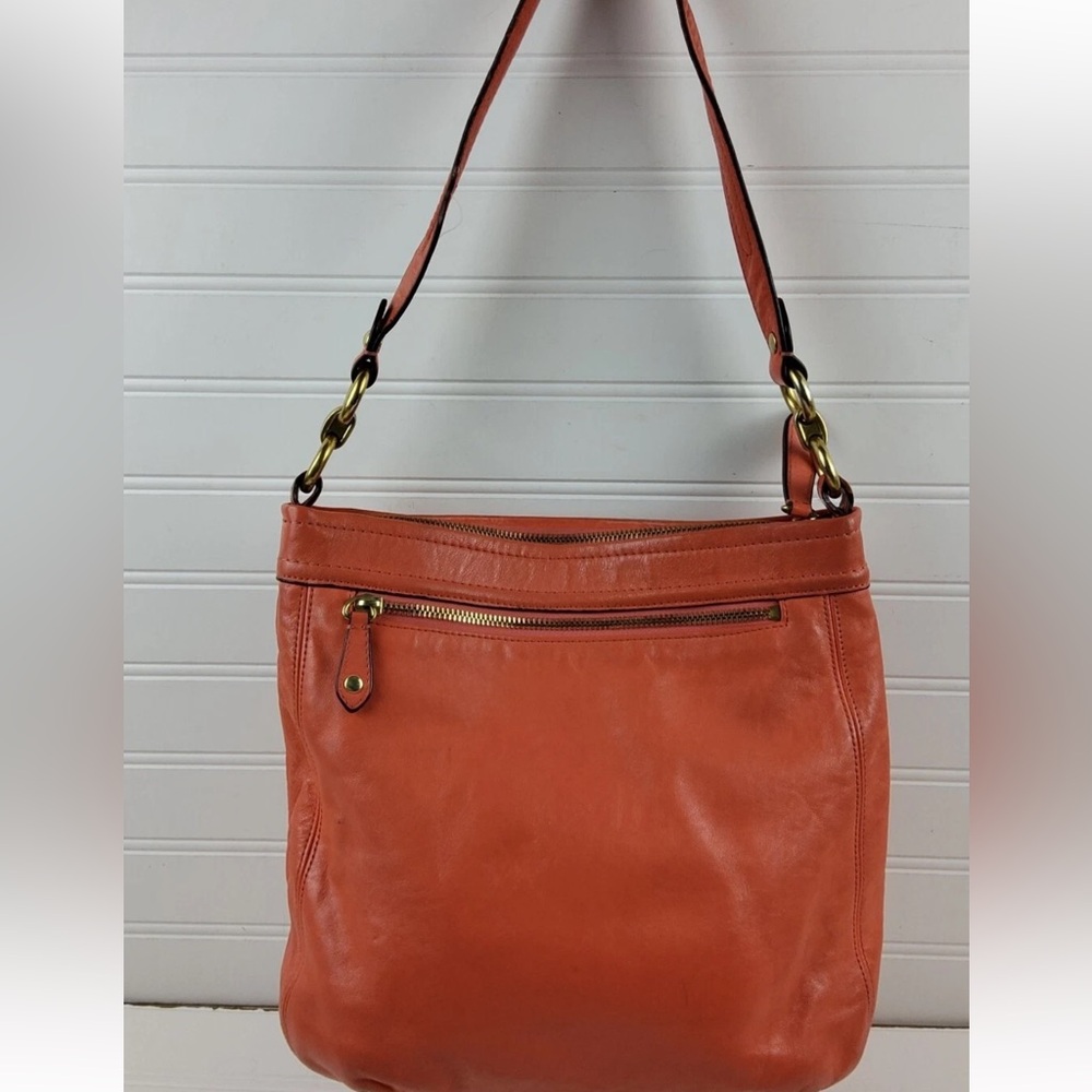 Coach Leather Pleated Shoulder Handbag Purse Coral - Picture 4 of 8